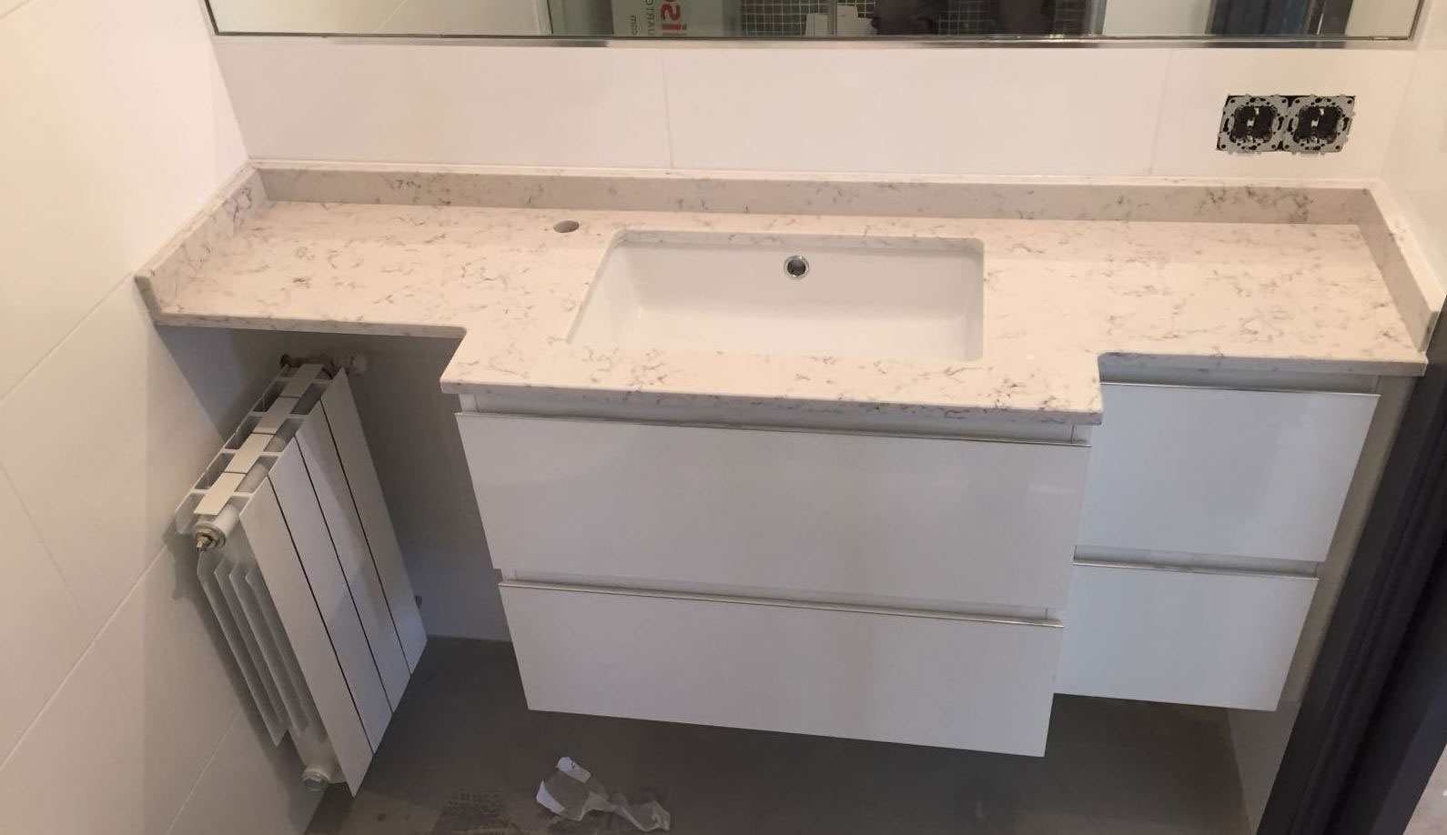 Instalación de Encimeras de Cuartos de baño - Mármoles Oiasso